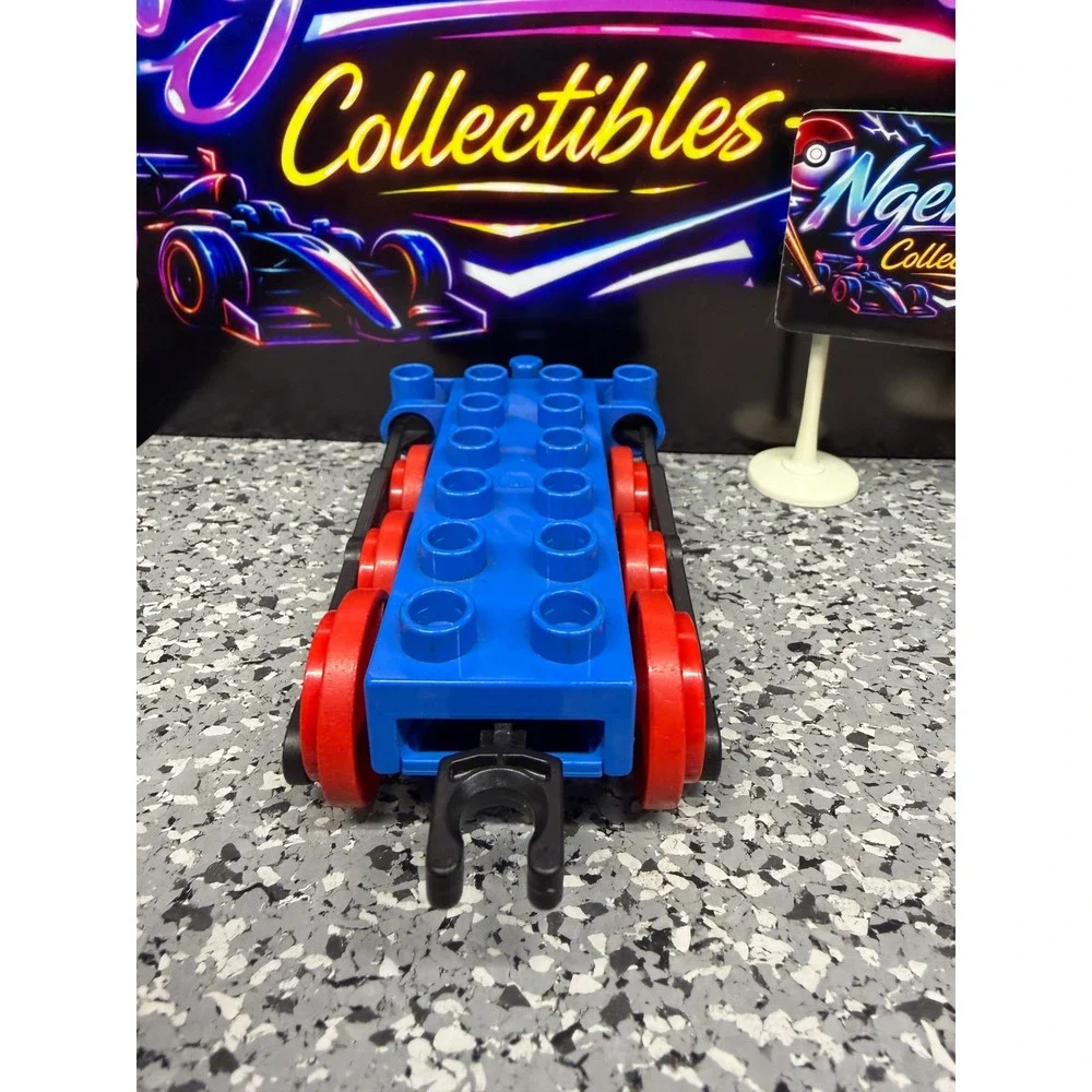 LEGO Duplo Blue Train Engine Base 6 Red Wheels 2x6 Stud Locomotive Chassis Piece